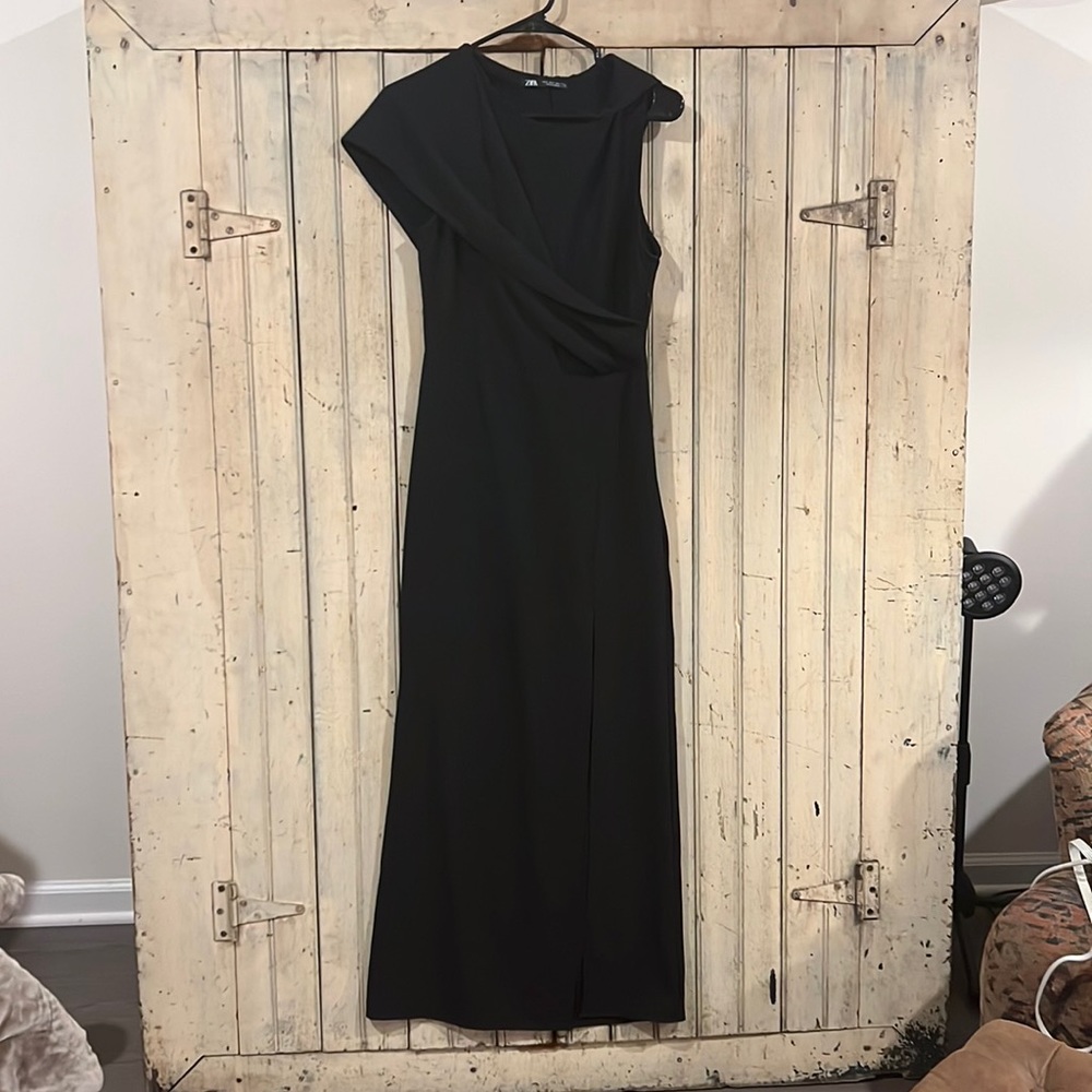 NWT Zara Black Dress